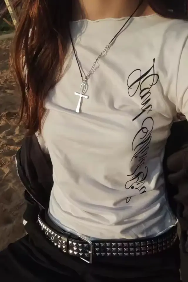 Angel Sırt Baskılı Grunge Uzun Kollu crop