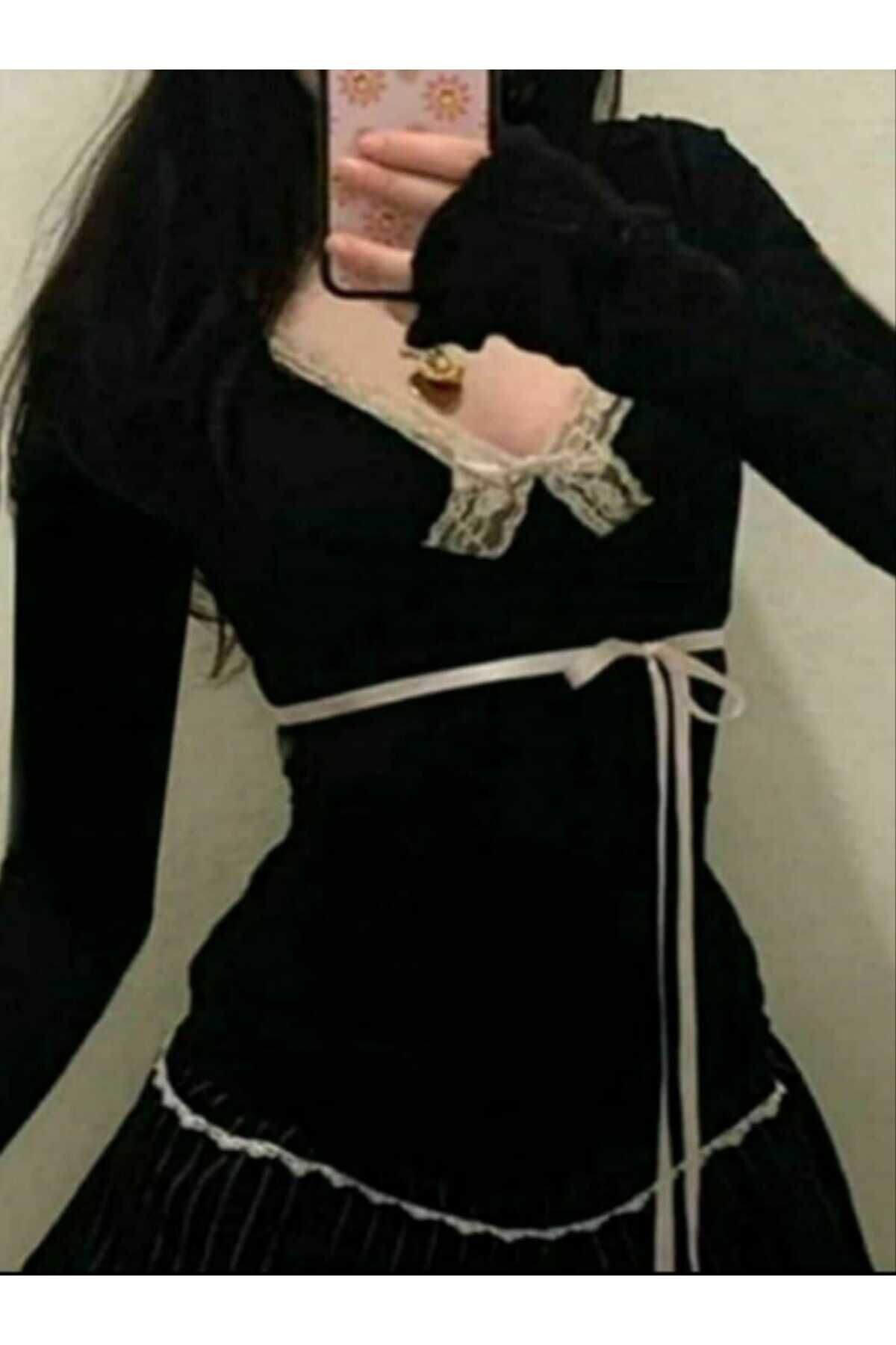 Gotik Kurdele Detaylı Tam Boy Bluz Siyah - S