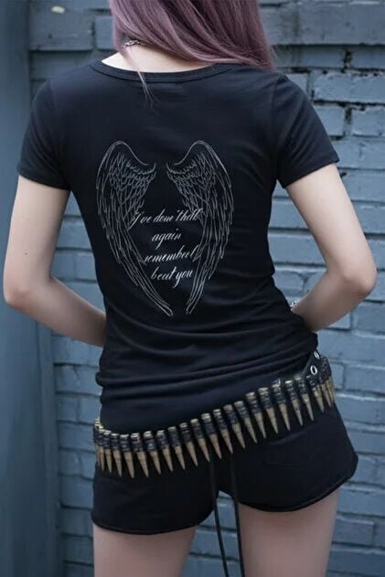 Gotik Sırt Baskılı Wing Geniş Yaka Y2K Kısa Kollu Bluz