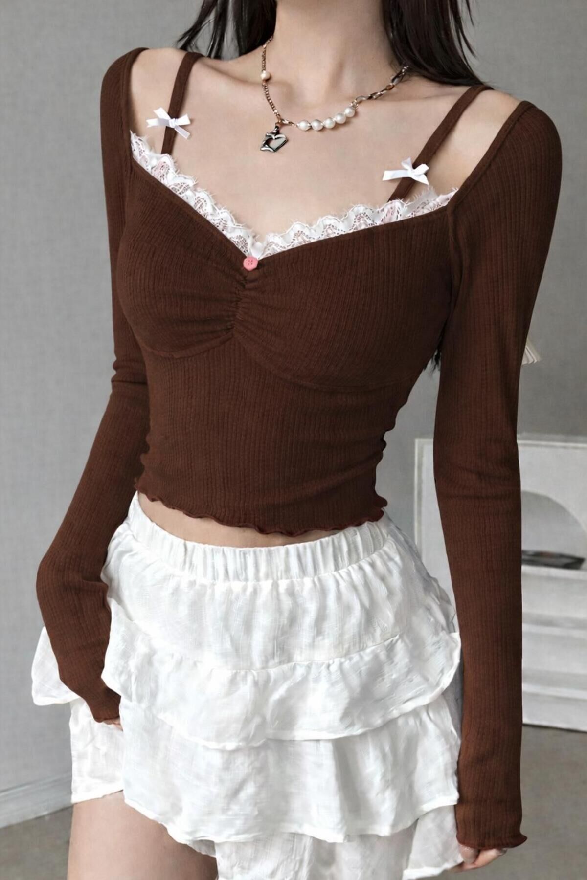 Pinterest Madonna yaka dantelli rose askı detaylı coquette lolita tam boy bluz Kahverengi - S