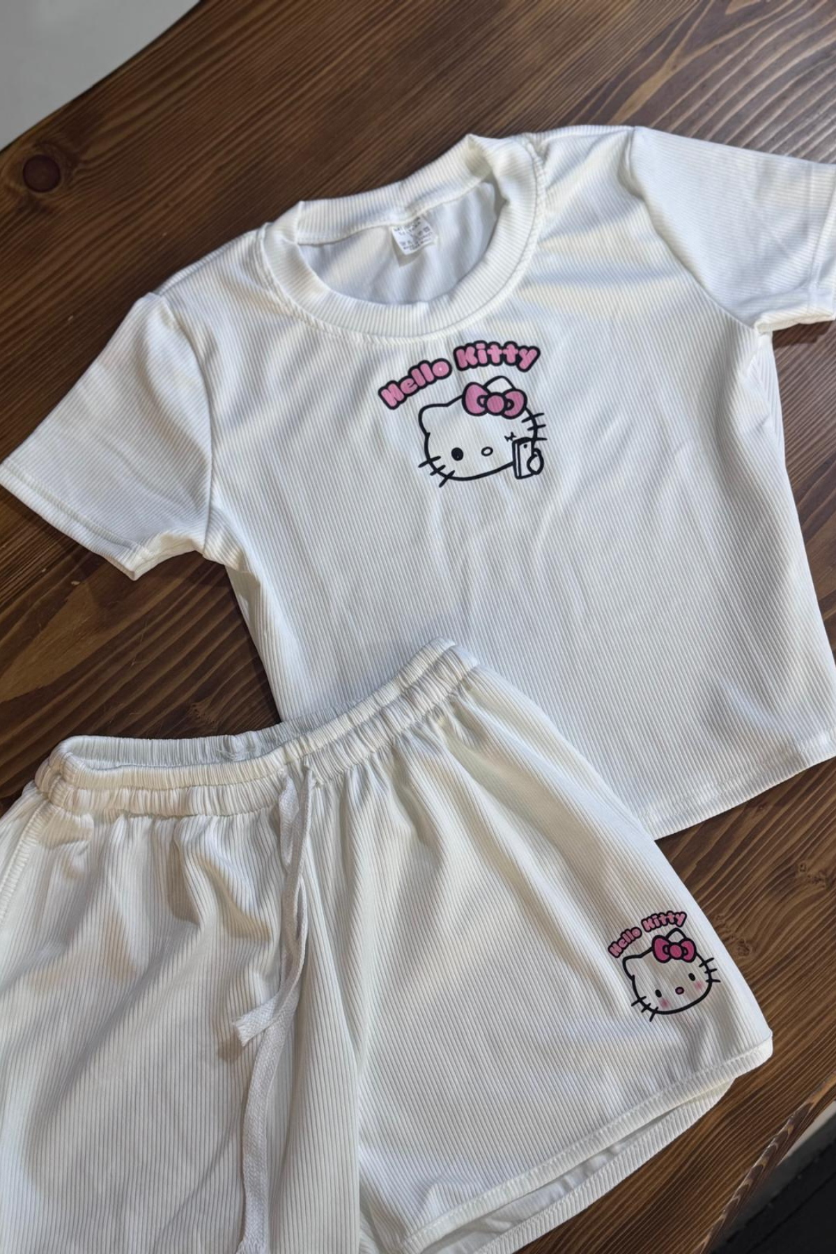 Hello Kitty Baskılı Homewear Pijama Takımı