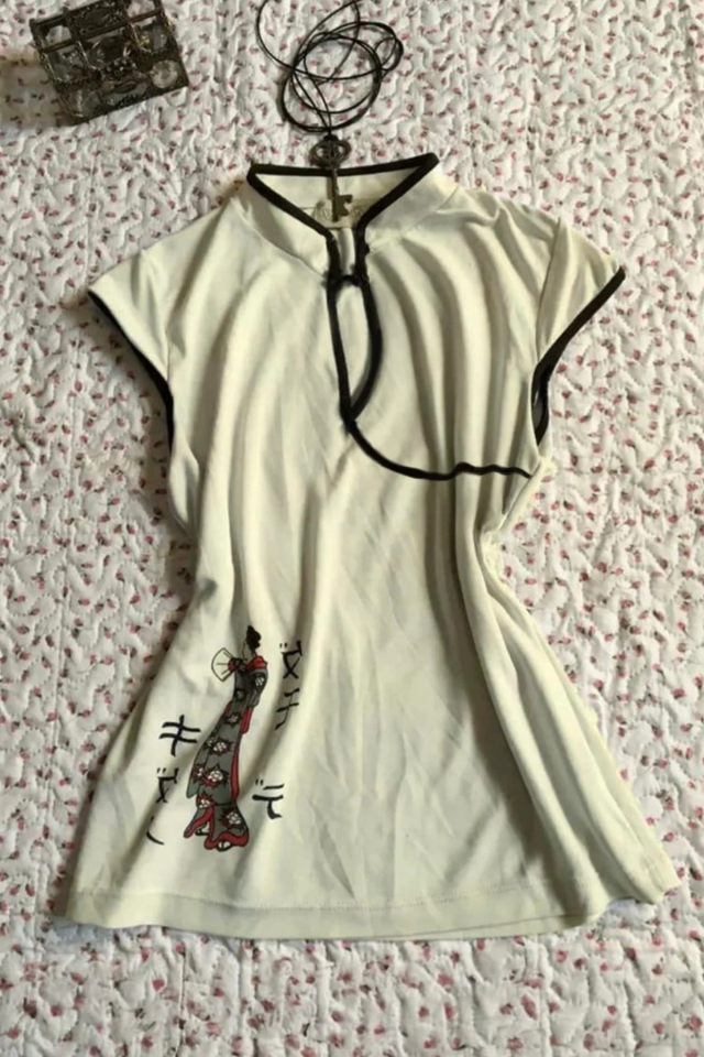 Ekru Mandarin Yaka Vintage Geisha Baskılı Y2K Kısa Kollu Bluz