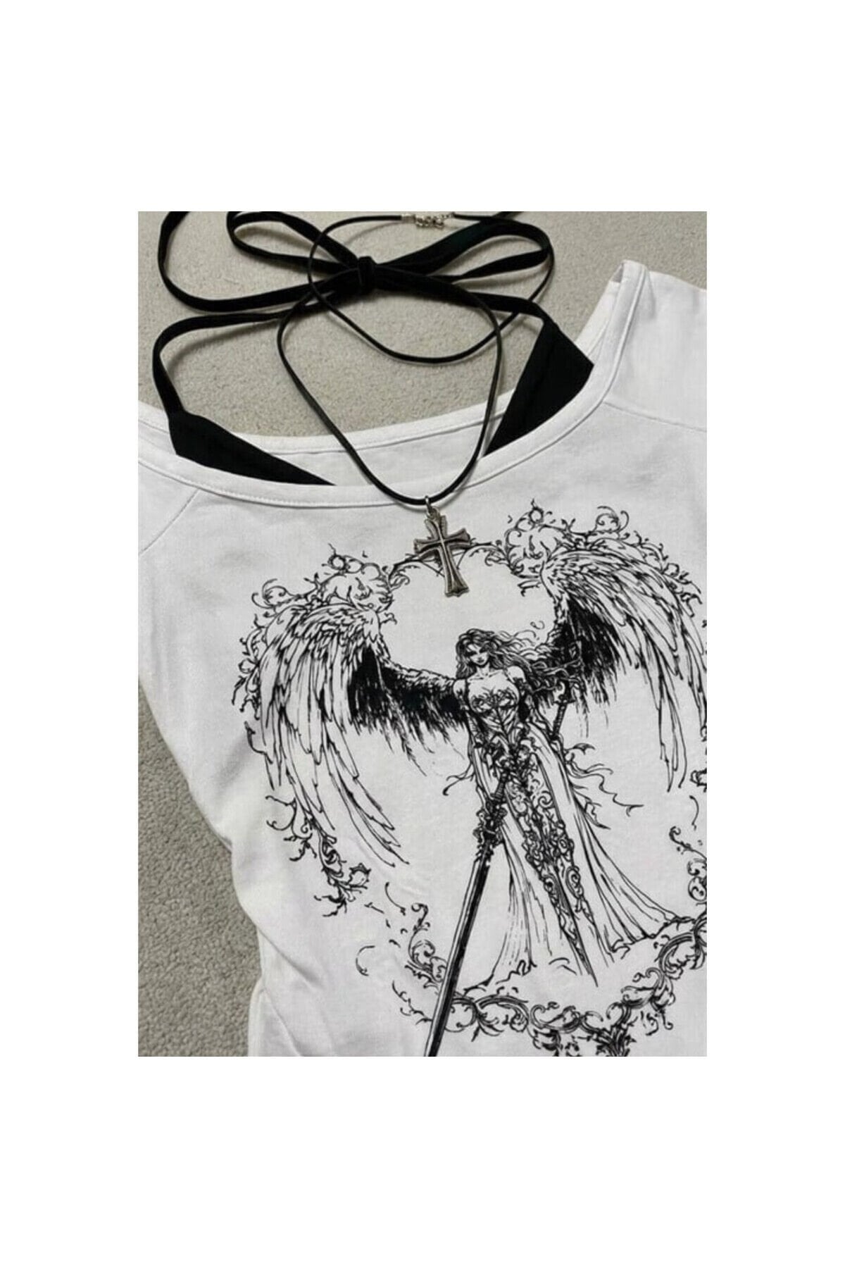 Beyaz Sword Warriror Angel Madonna Yaka Ek Askılı Full Body Y2K Kısa Kollu Bluz