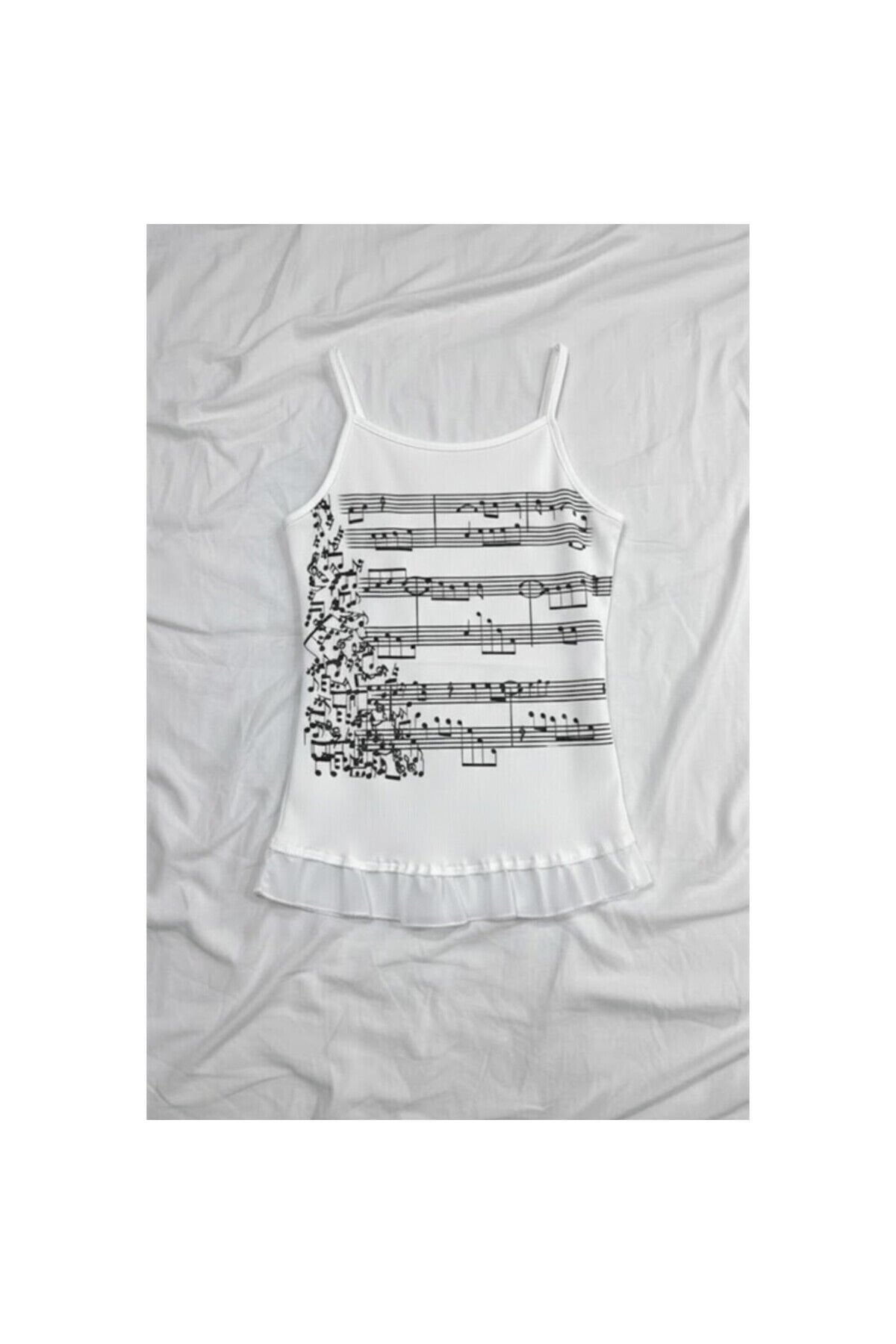 Beyaz Nota Desenli Tül Bitişli Y2K Askılı Crop