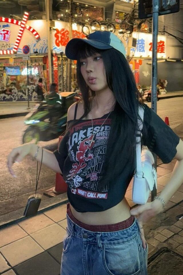 Lakeside Omuz Dekolteli Askılı Y2K Kısa Kollu T-Shirt