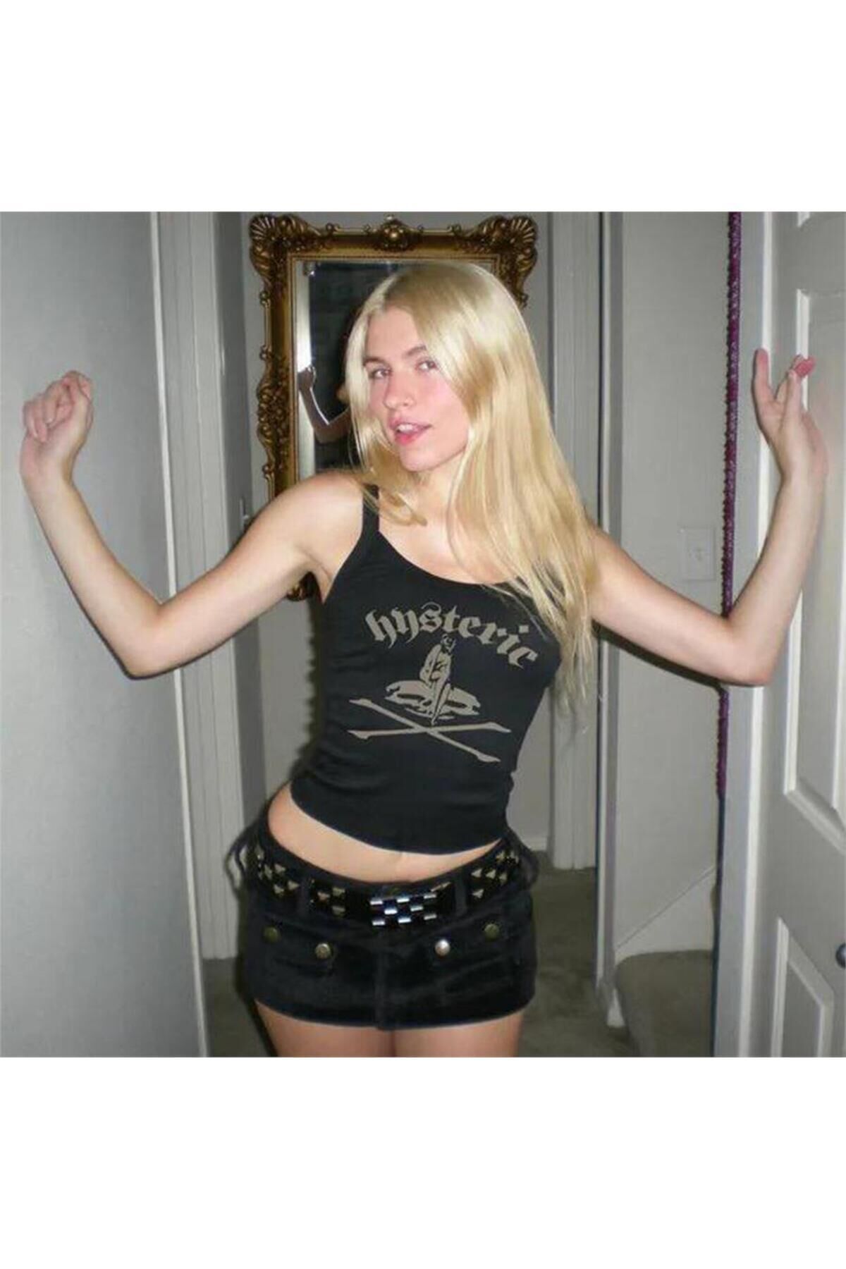 Siyah Hysteric Mental Askılı Kadın Crop Bluz