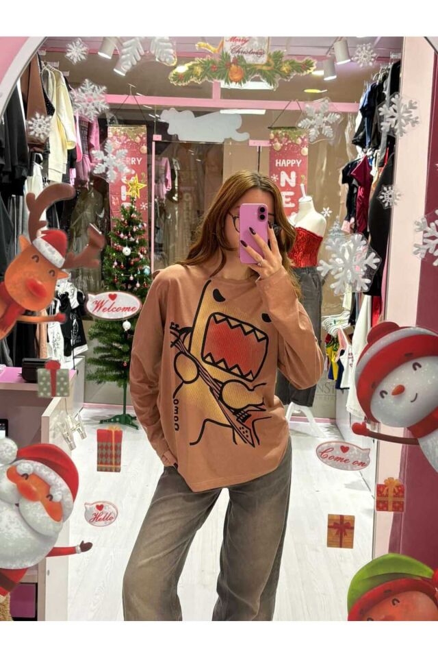Domo Kunn Gitarlı Oversize Uzun Kollu Y2K Kahverengi Bluz