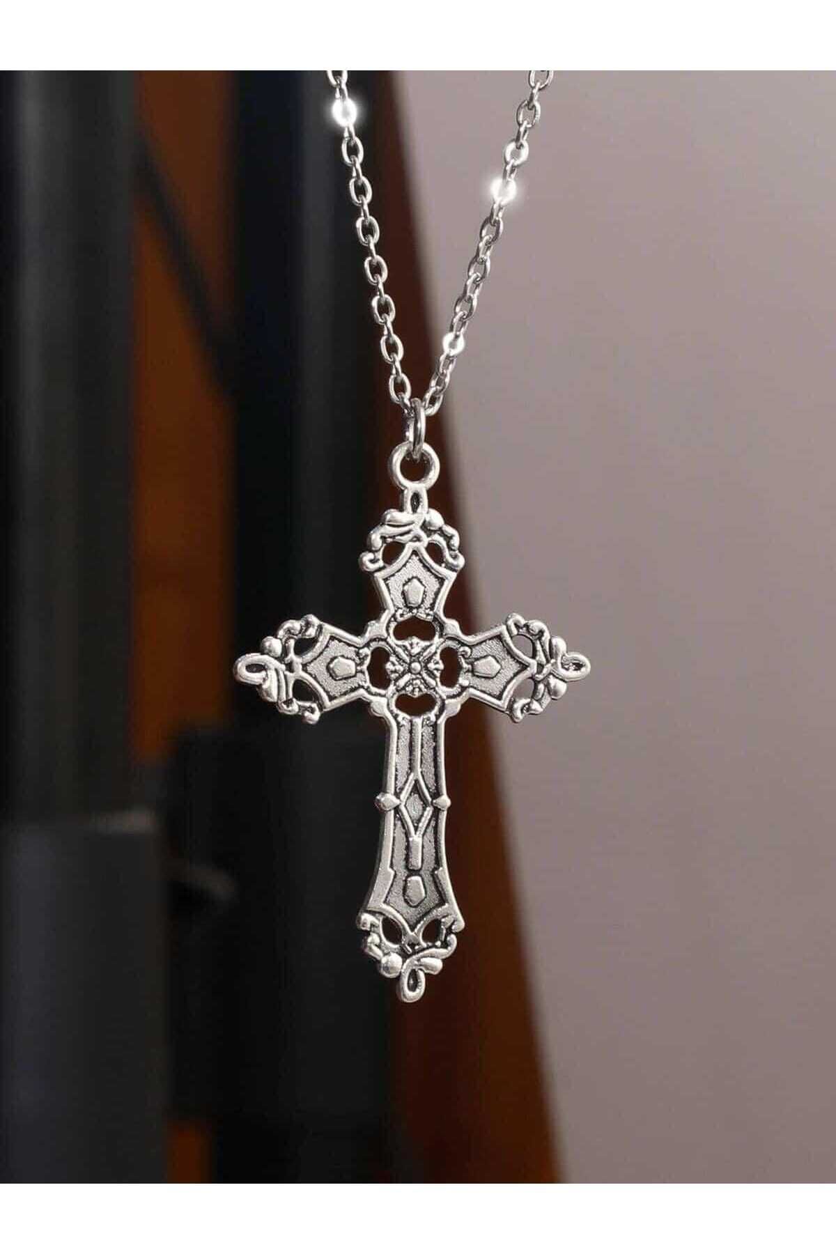 Basic Gümüş Zincir Haçlı Kolye