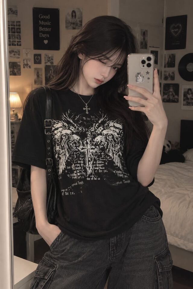Siyah Gotik Cross Eagle Y2K Unisex T-Shirt