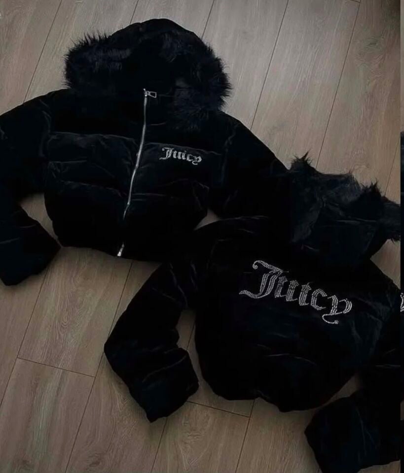 Juicy Couture kürk kapşonlu taşlı şişme kadife mont