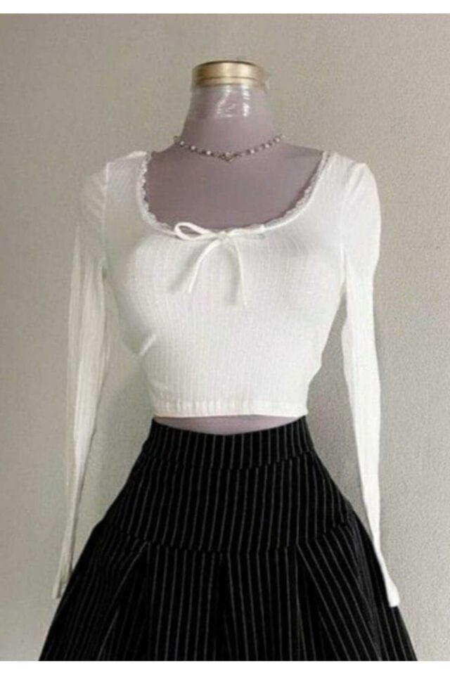 Bratz girls Pinterest Dantel Detaylı kurdeleli bluz