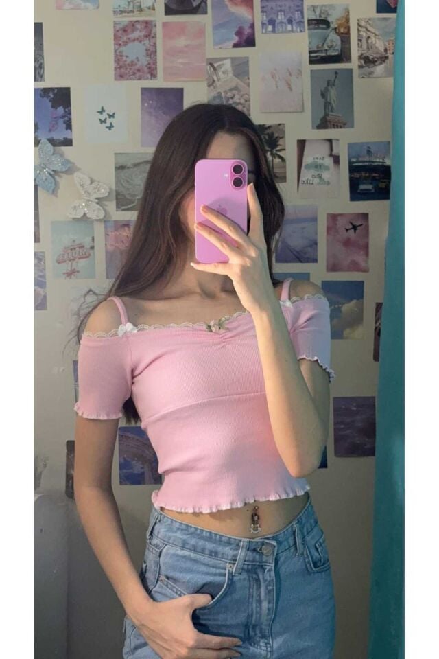 Coquette Lolita Madonna yaka dantel detaylı bluz