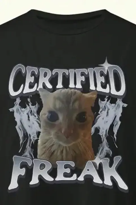 Siyah Certified Freak Cat Grunge Y2K Unisex T-Shirt