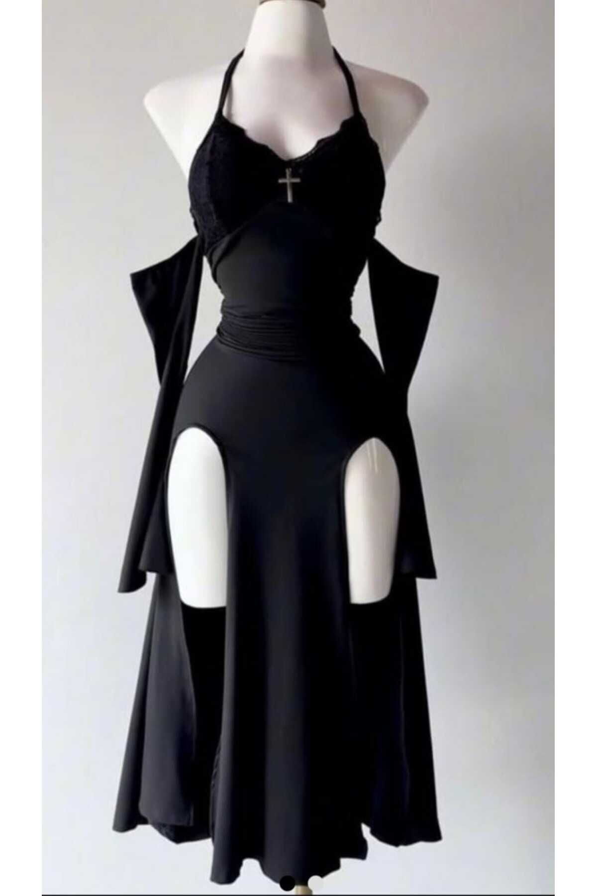 Gotic çift yırtmaçlı göğüs dekolteli haç aksesuarlarlı mezuniyet elbises