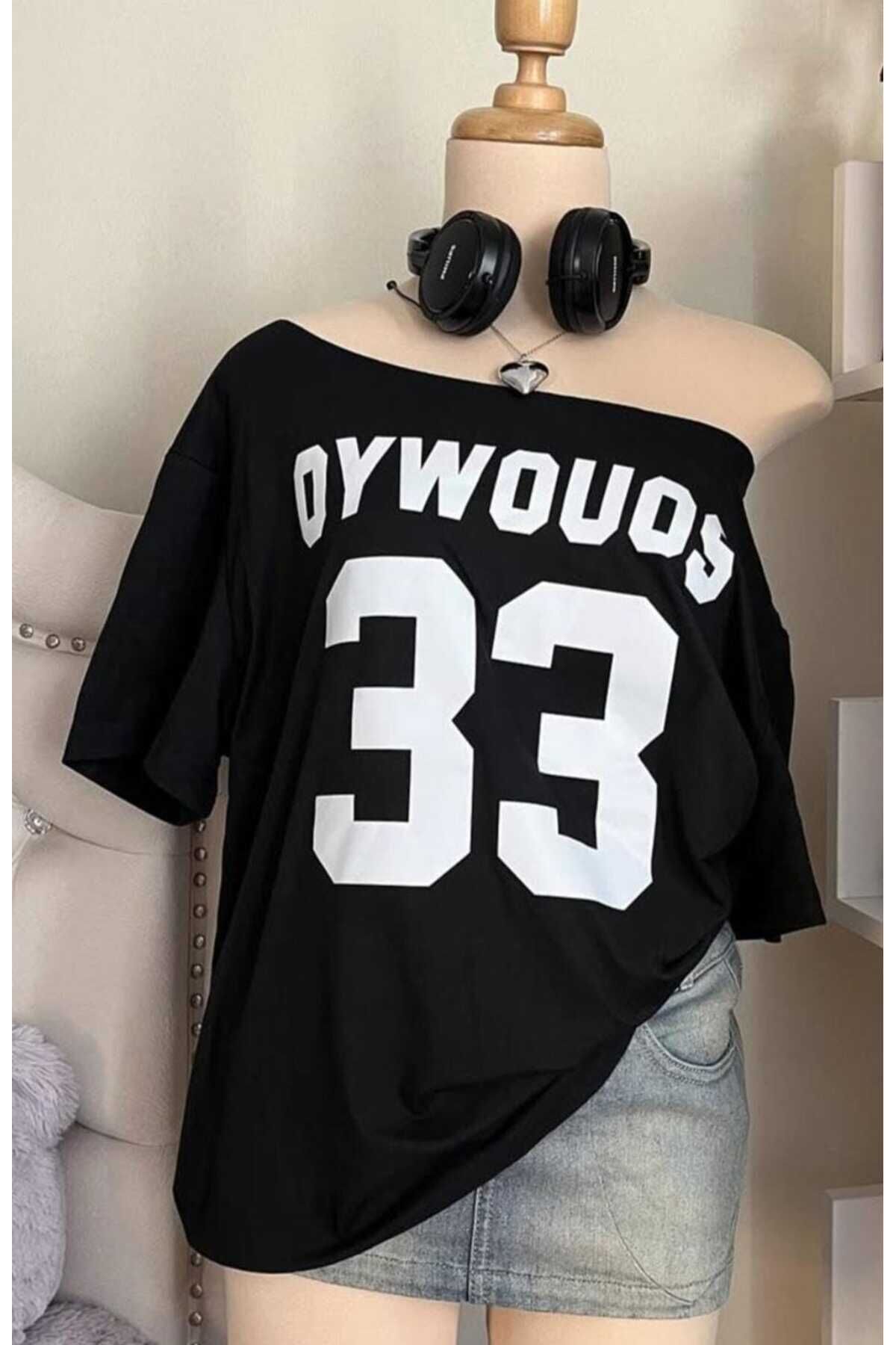 Düşük omuzlu Oversize Ouw Doys 33 T-shirt