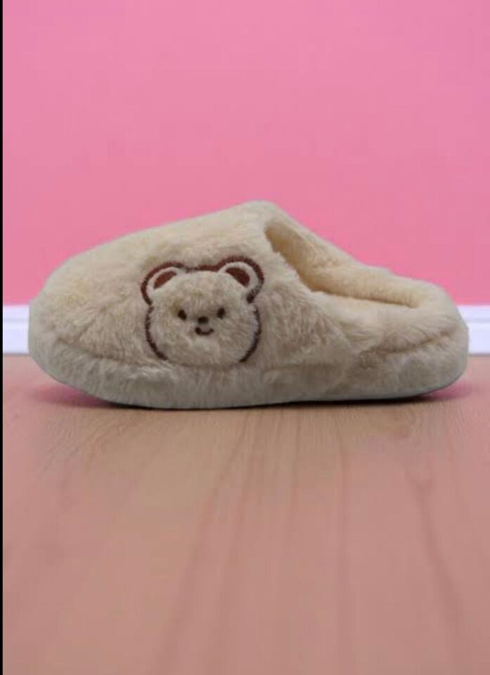 Ayıcık Baskılı Peluş Kadın Ev Terliği