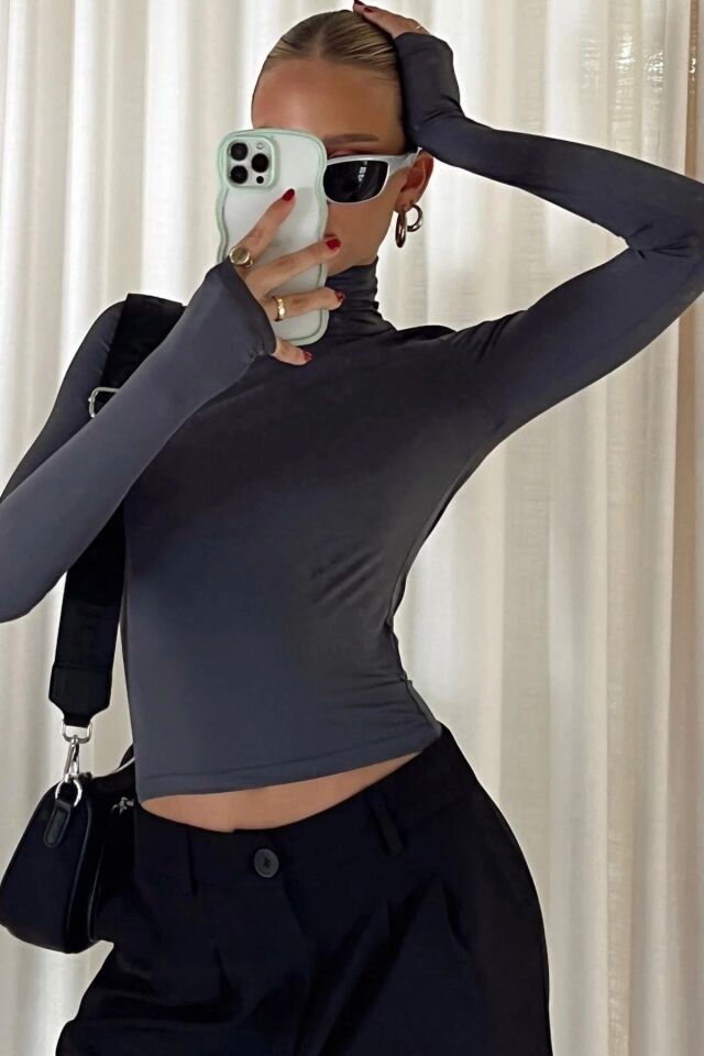world fashion Füme Balıkçı Yaka Fermuarlı Uzun Kollu Crop füme - L