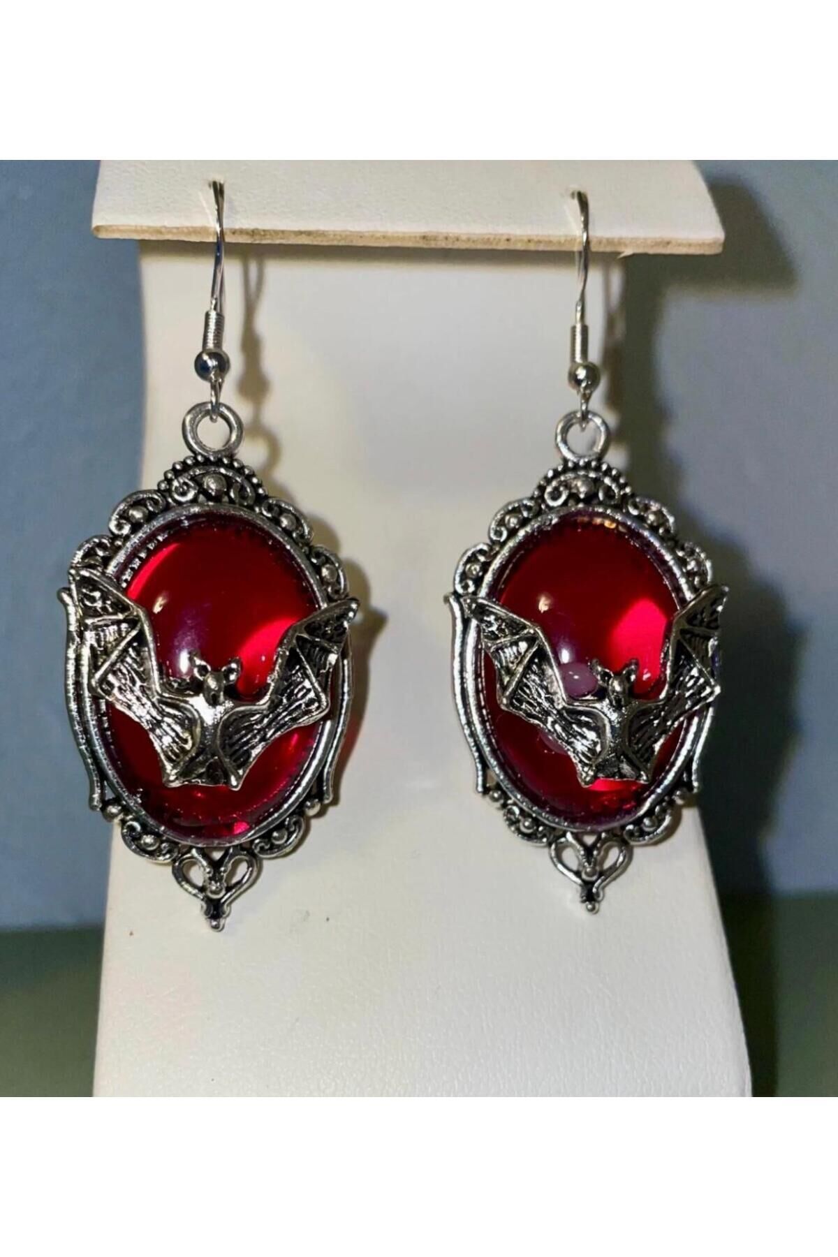 Black Red Gothic Gümüş Kaplama Yarasa Küpe Bordo - Tek Ebat