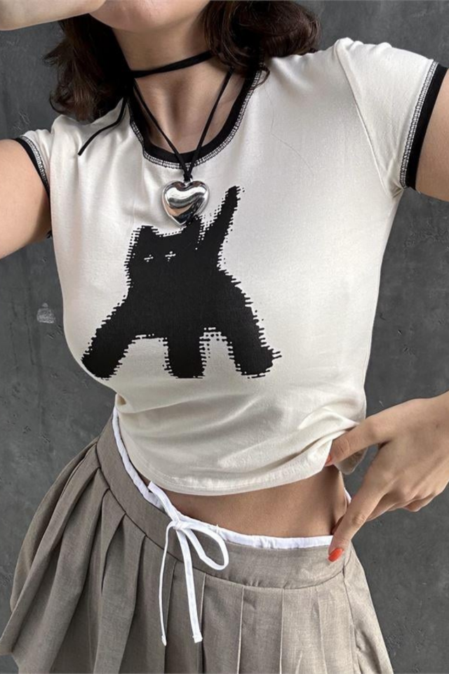 Ekru Black Cat Kısa Kollu Crop T-Shirt