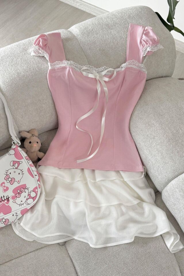 Pink Princess Coquette Dantel Kare Yaka Kısa Kollu Bluz Pembe - XS