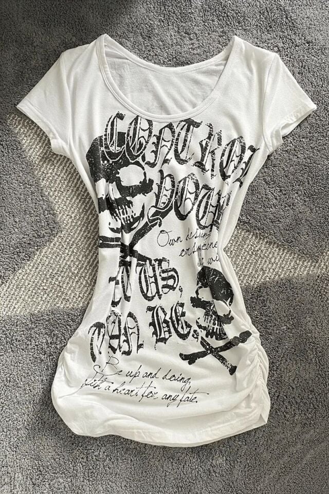 Beyaz Gotik Skulls Control Geniş Yaka Y2K Kısa Kollu Crop